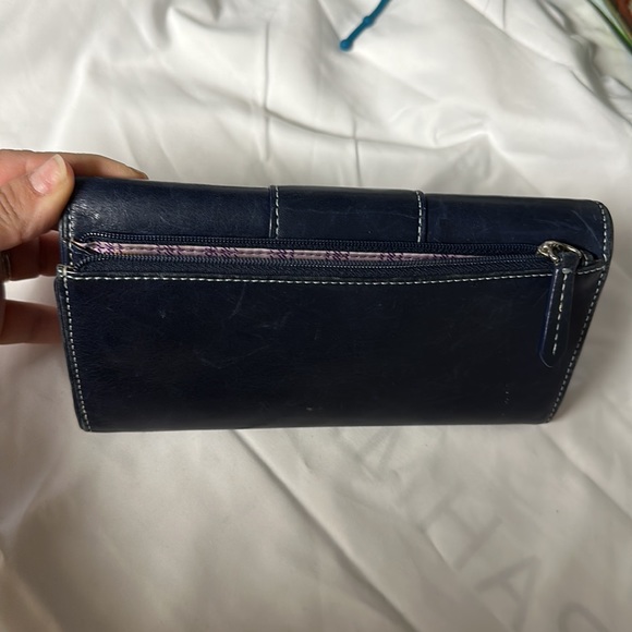 Coach Leather Wallet - Picture 4 of 4